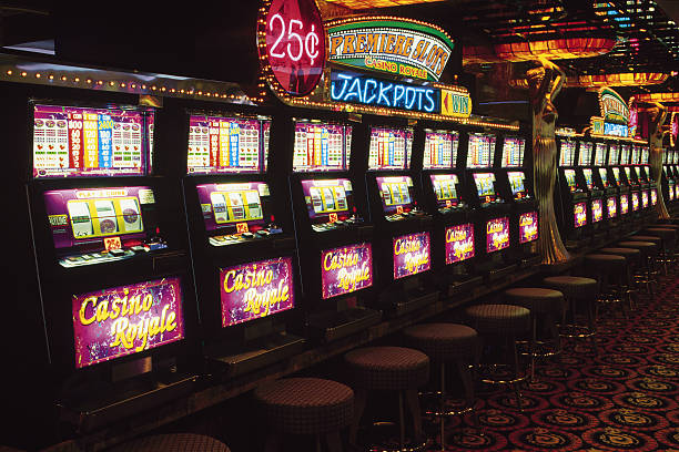 tahun Jurassic Kingdom slot game interface showing Gates of Olympus gameplay